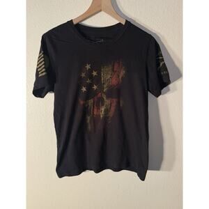Grunt Style Men’s T-Shirt Size Medium Skull American Flag Design